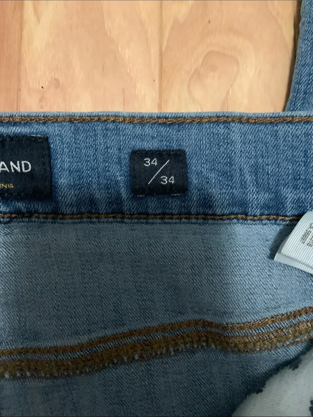 Lucky Brand 410 Athletic Slim Light Denim Jeans size 34/34